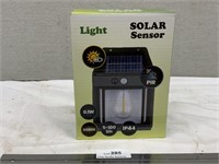 New! Solar Light w/ Sensor