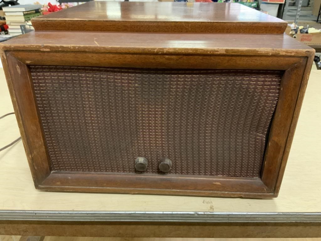 Magnavox Vintage Record Player