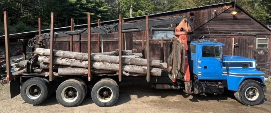 1995 Ford LTL9000 Logging Truck ~ Blue