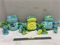 Lot Of Peace Frogs