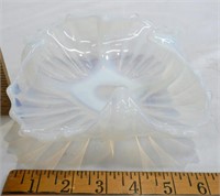 8" Fostoria? Opalescent Art Glass Bowl