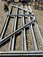 22) 12' gate galvanized