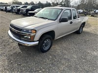 455) '04 Chevy Colorado - runs/drives - TITLE