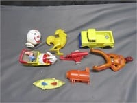 Small Lot of Vintage Plastic Toys Boat Indian