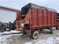 Gehl 920 Forage wagon