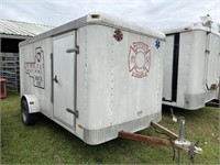 1396) 6'x12.5' enclosed trailer w/ pushup lights,