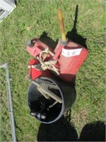 483) 3 gas cans, receiver, jack stand