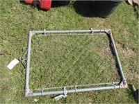 487) 3ft chain link gate
