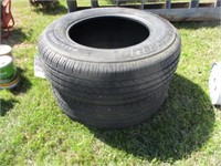 309) 2 Michellin P255/70/R18 tires