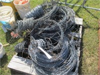 214) 1 pallet barb wire