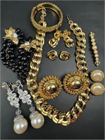 Vintage jewelry lot