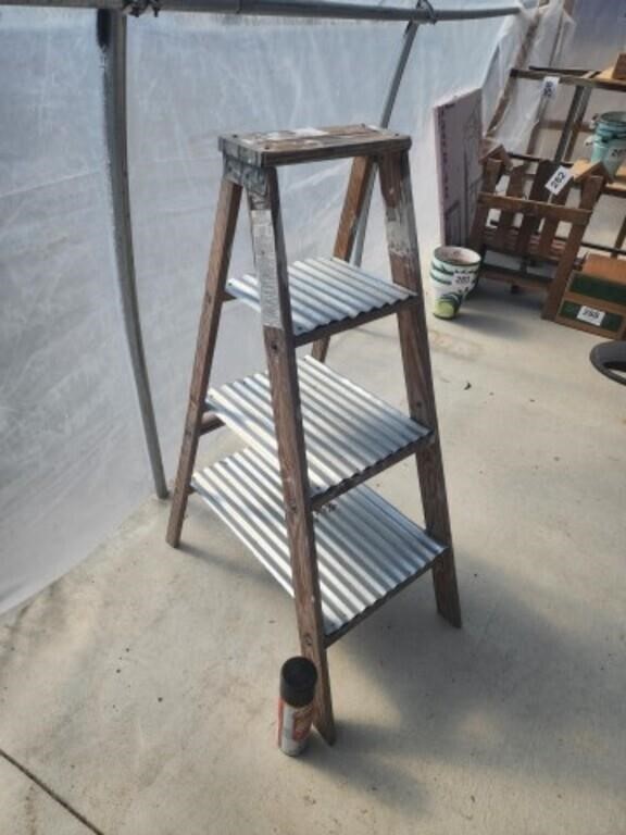 4'  ladder/ galvanized  plant stand.