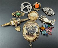 Vintage/ antique brooches lot