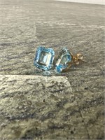 10K Gold earrings Emerald cut Blue Topaz
