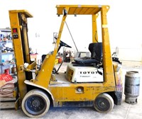 TOYOTA PROPANE FORKLIFT