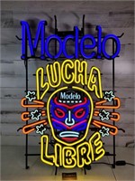 Modelo Lucha Libre Lighed Sign 38"×25"