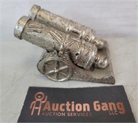 Cannon Salt and Pepper Shakers