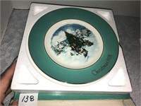 Avon plates 75, 76, 77, 78, 79 Christmas