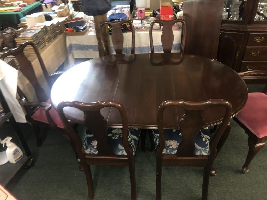 Ethan Allen Dining room table and chairs