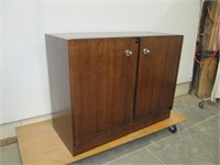 2 DOOR "ELECTROHOME" STORAGE CABINET