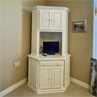 Corner TV Cabinet w/ TV