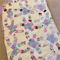 Wedding Ring Quilt Hand Quilted w/ Lavender Back