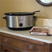 Crock Pot w/ Cookbook