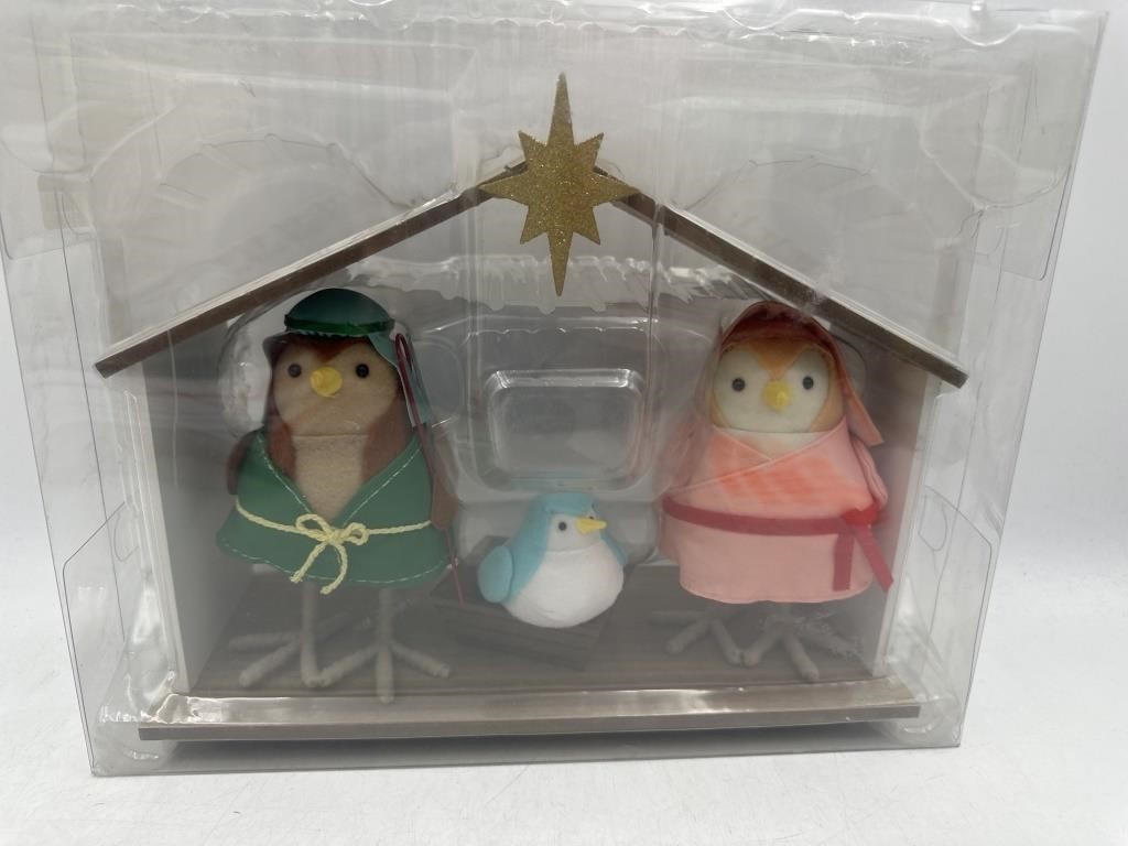 NEW Wondershop Bird Christmas Set