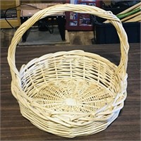 Handled Wicker Easter Egg Basket (Vintage)