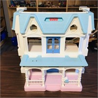 Large Fisher-Price Toy Dollhouse (Vintage)