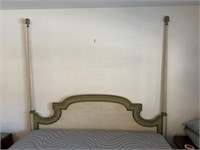 King Size Wood Head Board with Two Posters