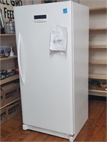 Frigidaire 21 cu ft Upright Freezer CLEAN