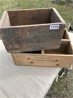 Lot of 2 wooden shipping boxes