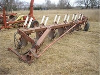 IH 710 6-18" SAR SEMI MTD PLOW