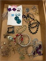 Nice box lot of Costume Jewelry Clip-on earrings +