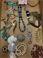 Captivating Costume Jewelry Collection - 15+ Items