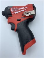 Milwaukee M12 1/4” impact driver