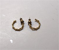 14K Yellow Gold Hoops Earrings