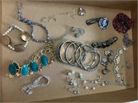 Captivating Costume Jewelry Collection - 15+ Items