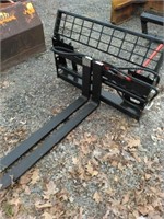 New/Unused Skid Steer QA Hyd Slide Forks