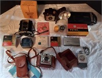 Vintage Cameras & Photography Equipment