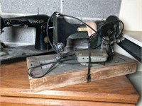 Antique Sewing Machines Lot of 5
