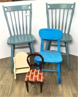 Pair of Wood Chairs, Kid's Chair