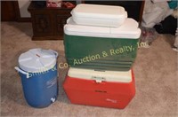 ICE CHESTS, WATER JUG, CASSEROLE CARRIER