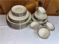 Lenox Montclair china 8plc setting plus extras