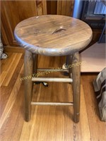 Pine stool