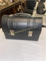Vintage metal munch box