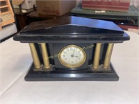 Vintage small mantle clock