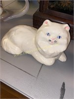 Small vintage ceramic cat