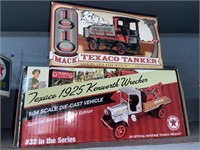 Ertl texaco tanker and wrecker